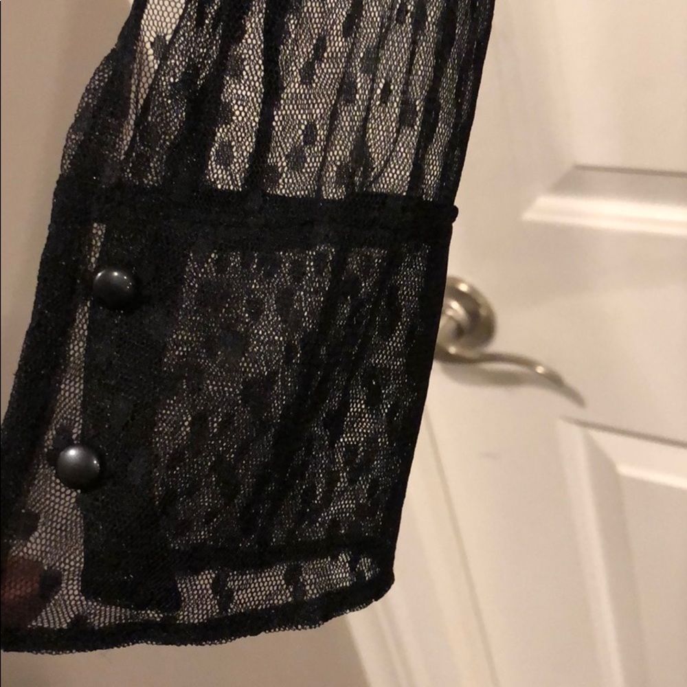 Blouse - Picture 2 of 4